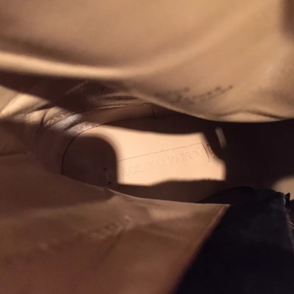 BCBGmaxazria Tabitha boots heels leather black 9 - Picture 12 of 13